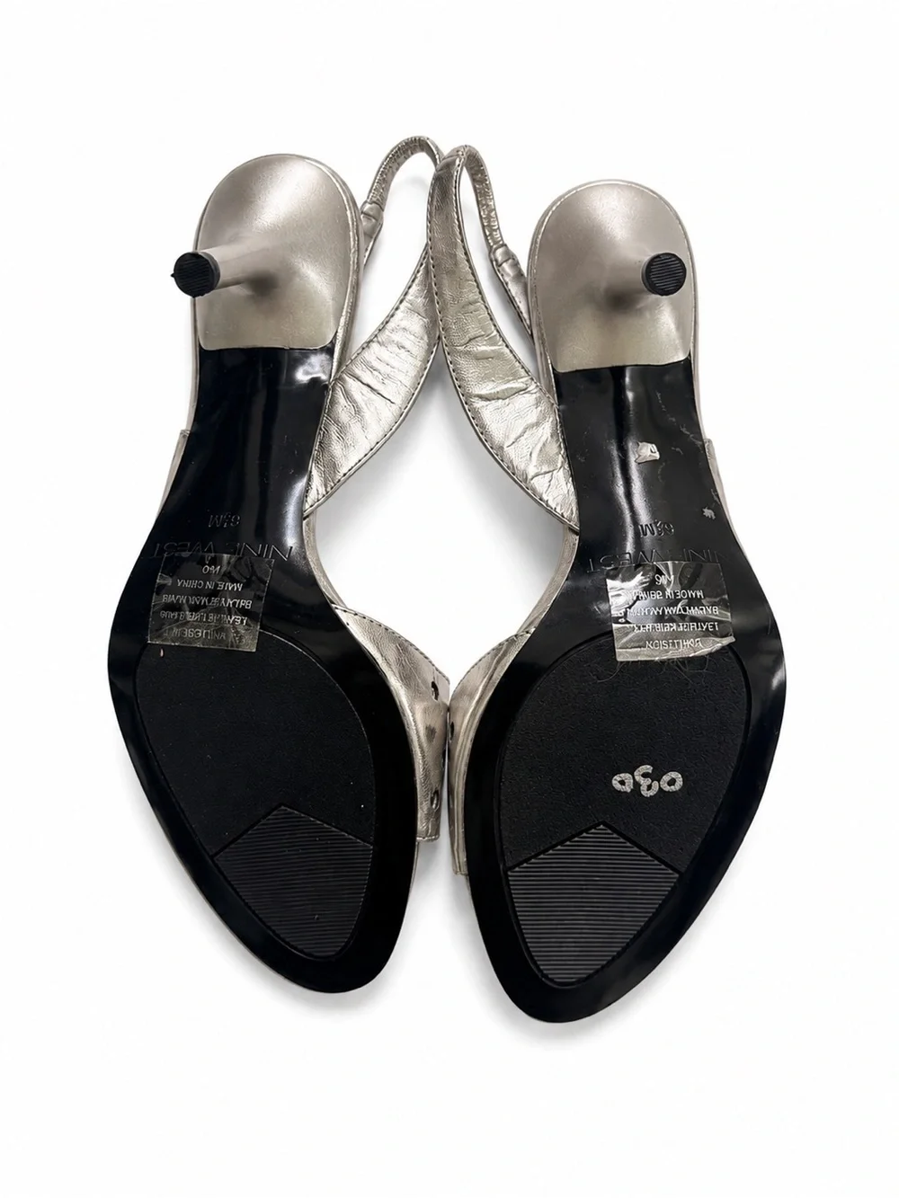 Vintage Y2K Nine West Silver Leather Perforated Buckle Slingback Heels 6.5M